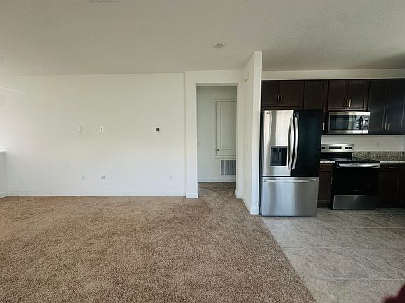 5th image of 10623 Marconi Ave