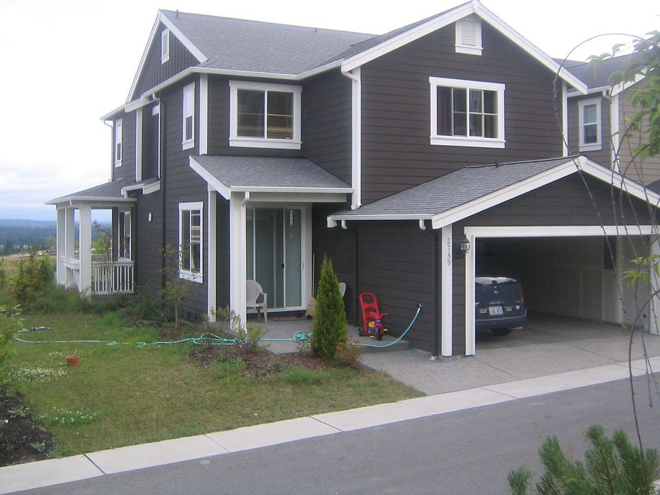 1st image of 2739 NE Magnolia St
