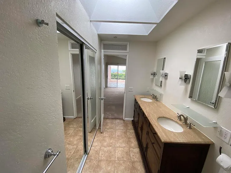 1705 Muirfield Gln — Photo 45