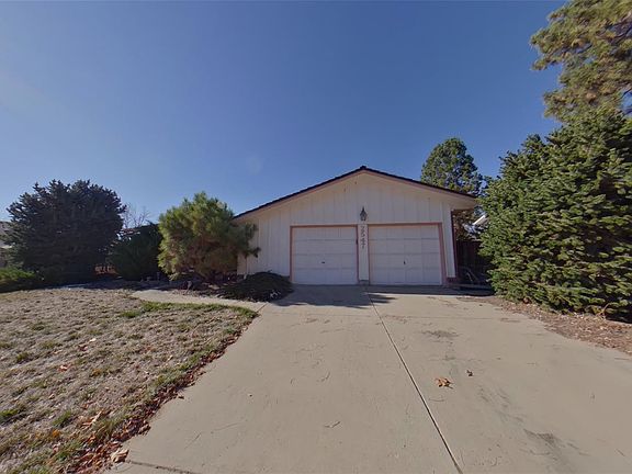 5th image of 2547 S Dover Way