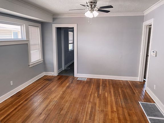 4th image of 5817 Highland Ave