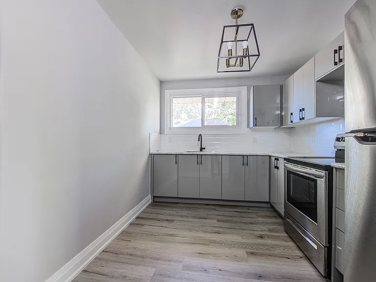 348 Spruce St #2 — Photo 11