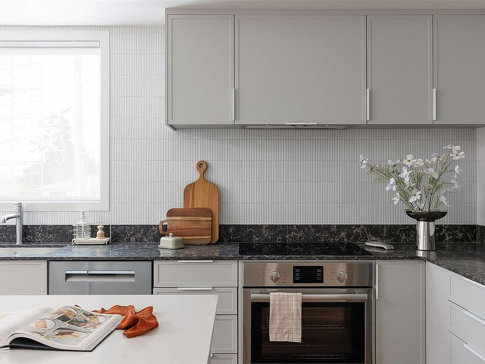 1st image of 1520 Louise Pl #6