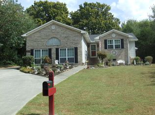 315 Chatuga Ln, Tellico Plns, TN 37774