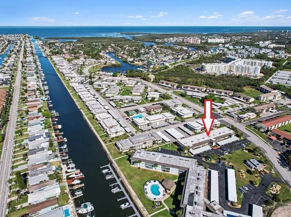 5197 Silent Loop APT 121, New Port Richey, FL 34652
