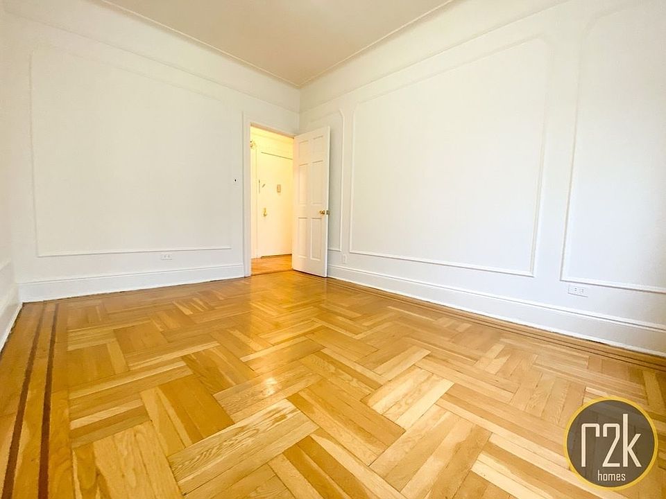 1st image of 25-41 21st St #2R