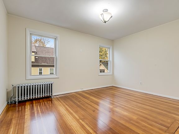 4th image of 109 Rockdale St Floor 2