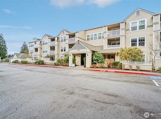 Washington Village, Issaquah, WA 98029