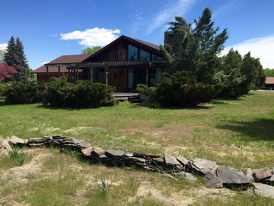 1st image of 23 Deer Valley Dr