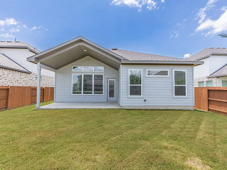 9328 Pioneer Jct — Photo 36