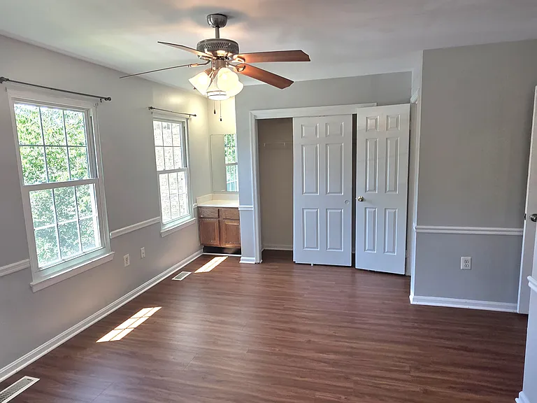 4686 Joanna Ct — Photo 30
