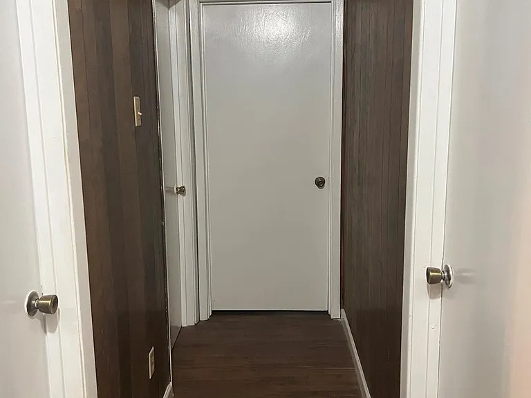 6742 Indian Lake Dr — Photo 14
