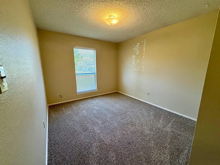 5028 Coker Dr — Photo 19
