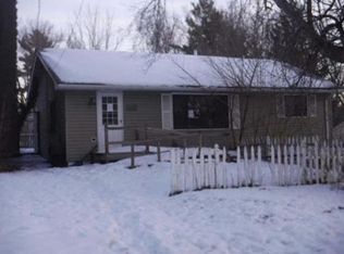 512 Seymour St, Red Wing, MN 55066