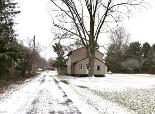 167 Kibler Rd, New Springfield, OH 44443