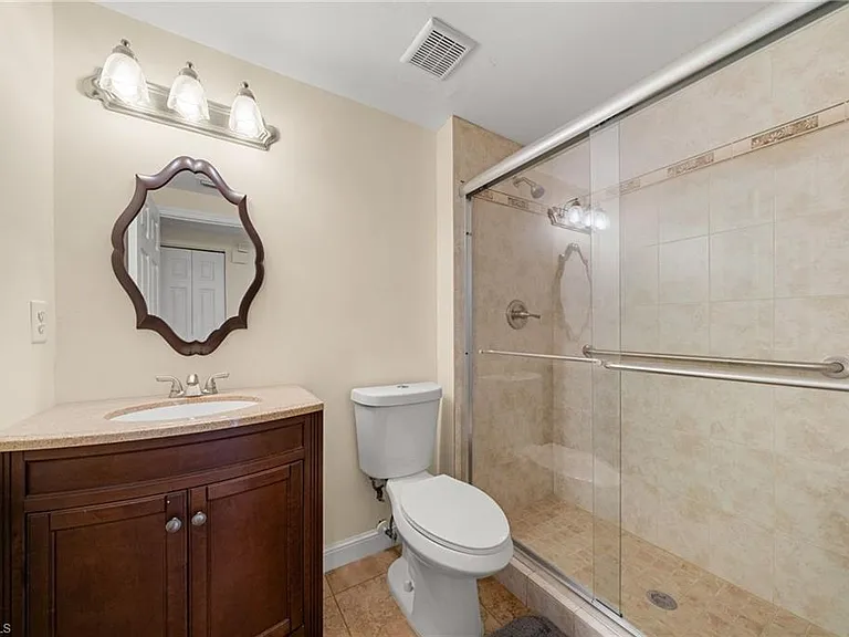 5045 Cedar Springs Dr #103 — Photo 28
