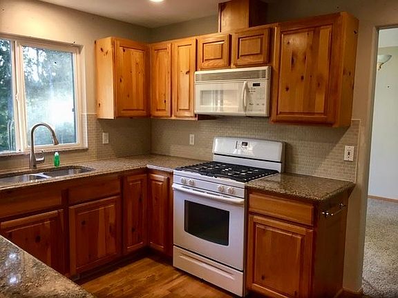 3rd image of 3012 37th St NW