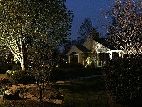 4th image of 4006 Lee Pl