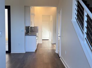 1260 E Thompson Blvd #106, Ventura, CA 93001