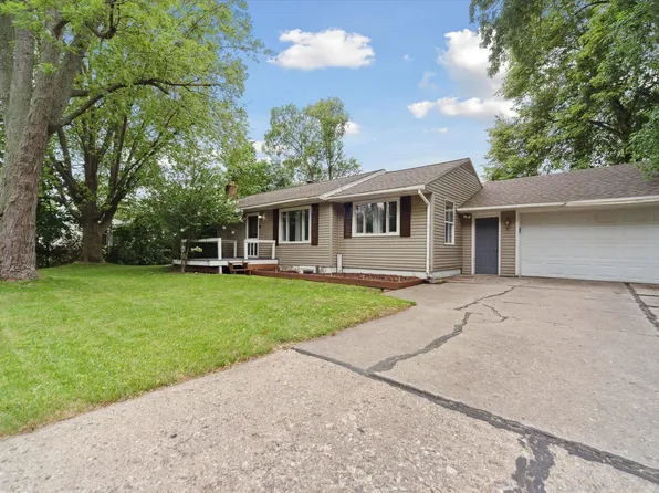 437 Iris Ave, Lansing, MI 48917