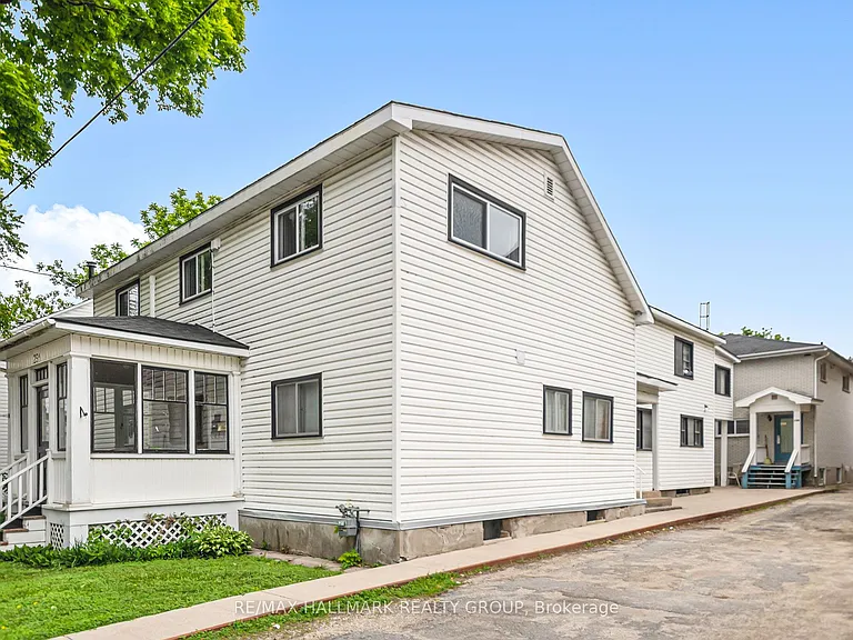 29 Gore St W #4 — Photo 1