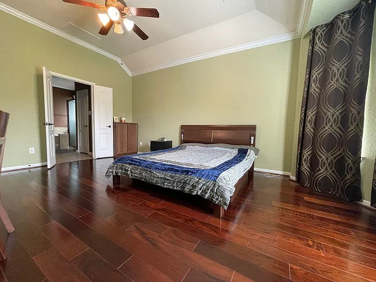 326 Trillium Dr — Photo 9