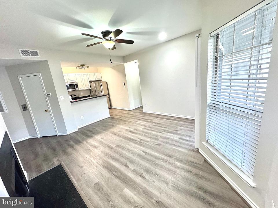 1st image of 12154 Penderview Ter APT 1204