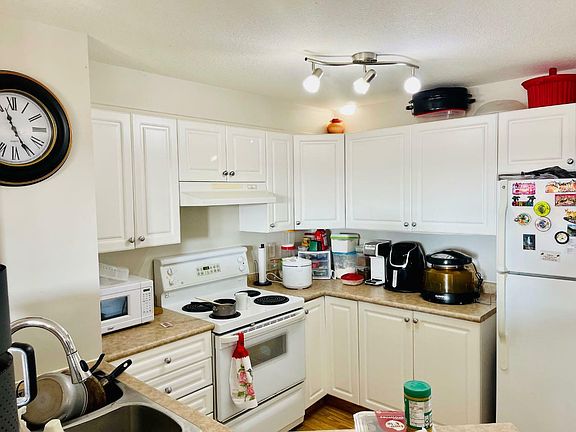 3rd image of 1306 Ironside St Unit 1306