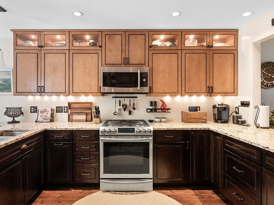 100 Maplewood Avenue, Milton, VT 05468 Zillow