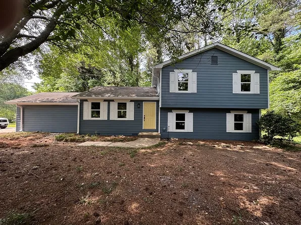 381 Plantation Blvd, Lawrenceville, GA 30046