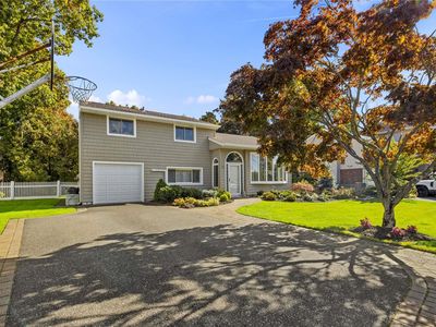 35 Phipps Lane, Plainview, NY, 11803