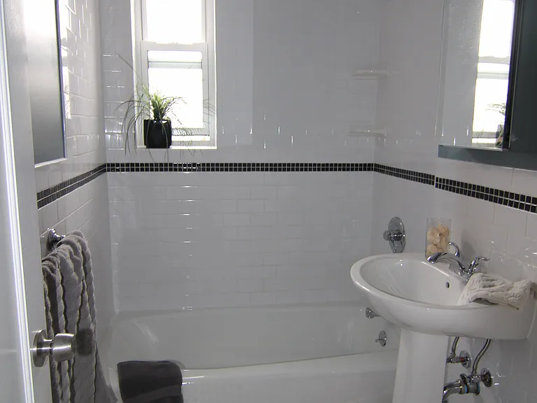 40-20 69th St #2F — Photo 8