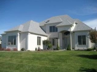 5734 Sunset Lake Dr, Sylvania, OH
