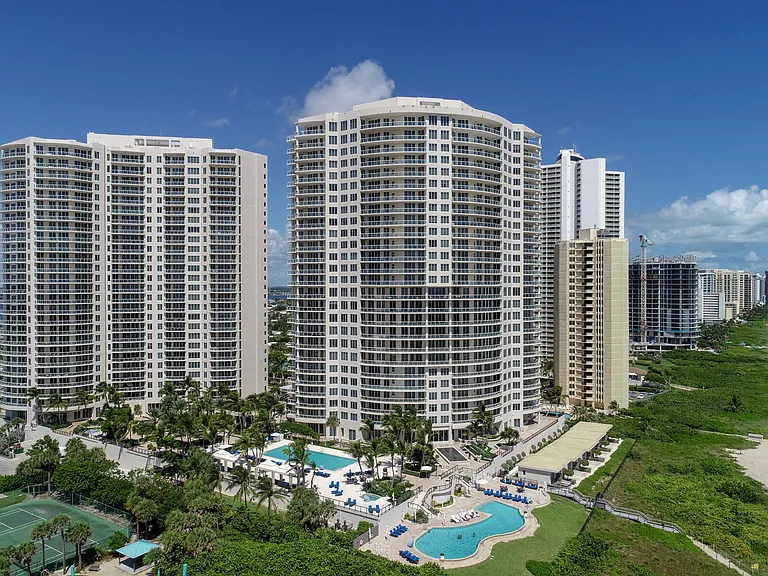 2700 N Ocean Dr #501A — Photo 39