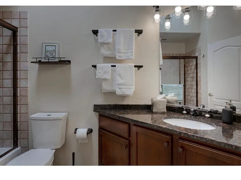 1135 S Kent Spring Pl — Photo 14