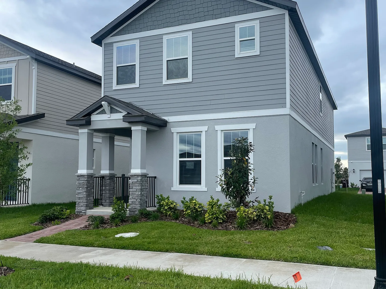 4 bed, 2.5 bath, 2200 sqft, $2,400 — Photo 4