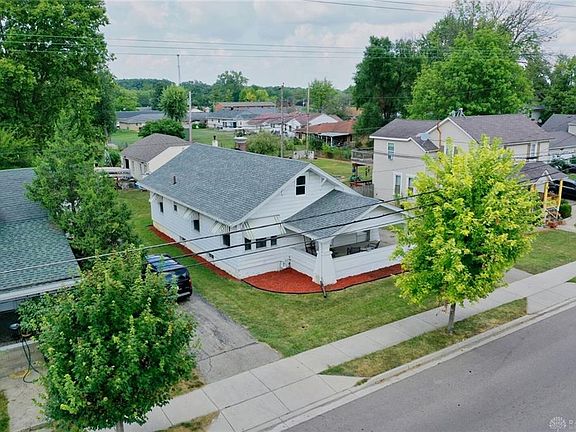 2nd image of 221 W Main St