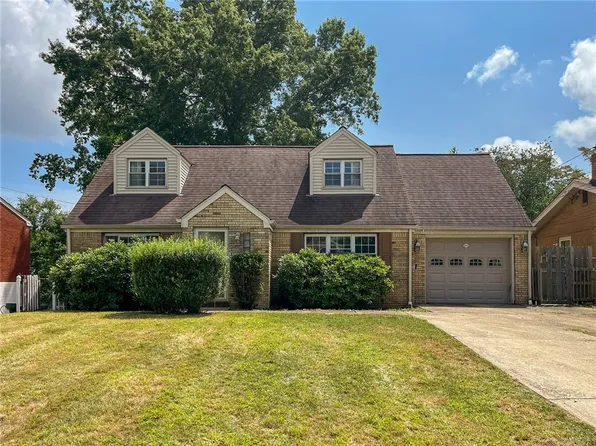 554 Saint Clair Dr, Verona, PA 15147