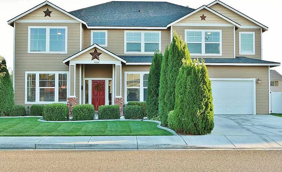 1st image of 5104 Lucena Dr