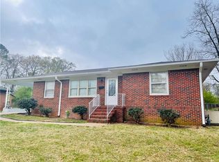 1428 Upland Dr, Griffin, GA 30223