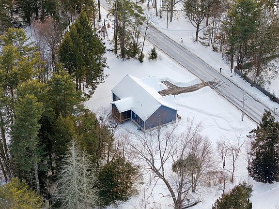 4th image of 24 Grange Road