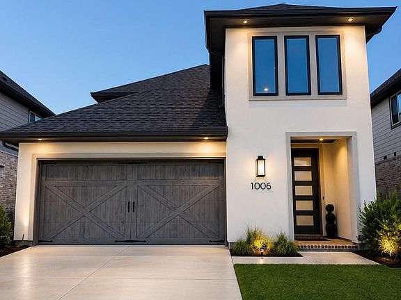 2nd image of 1006 Saffron Dr