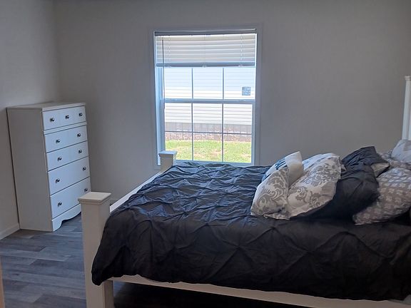 3rd image of 1500 E Linden Dr #122
