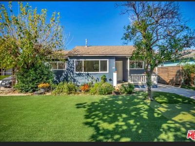 17527 Haynes St, Van Nuys, CA, 91406