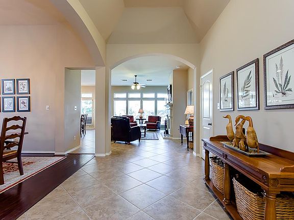4th image of 10323 Bellago Ln