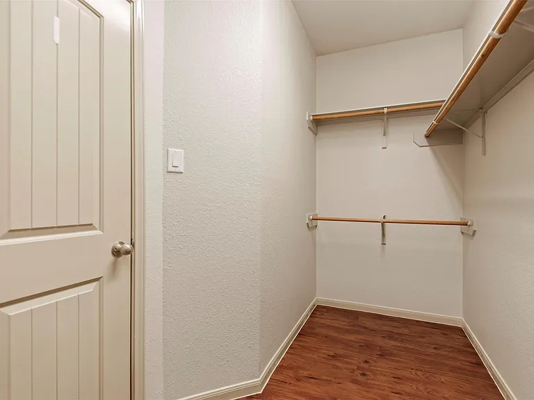 8734 Auburn Mane Dr — Photo 17