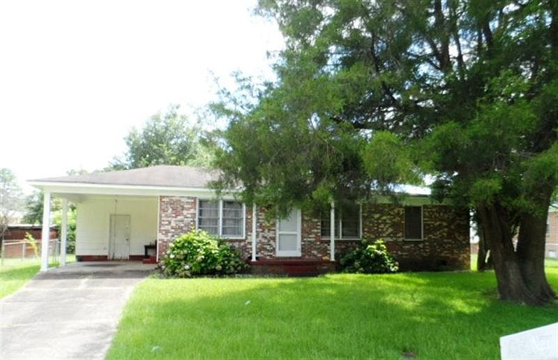 1st image of 3607 Glen Ln