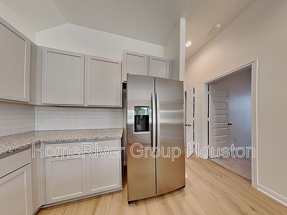 5th image of 11848 E Gate Dr