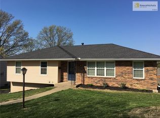 10916 Bales Ave, Kansas City, MO 64137