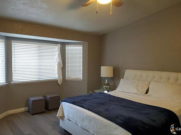 5th image of 2391 W Olive Ave